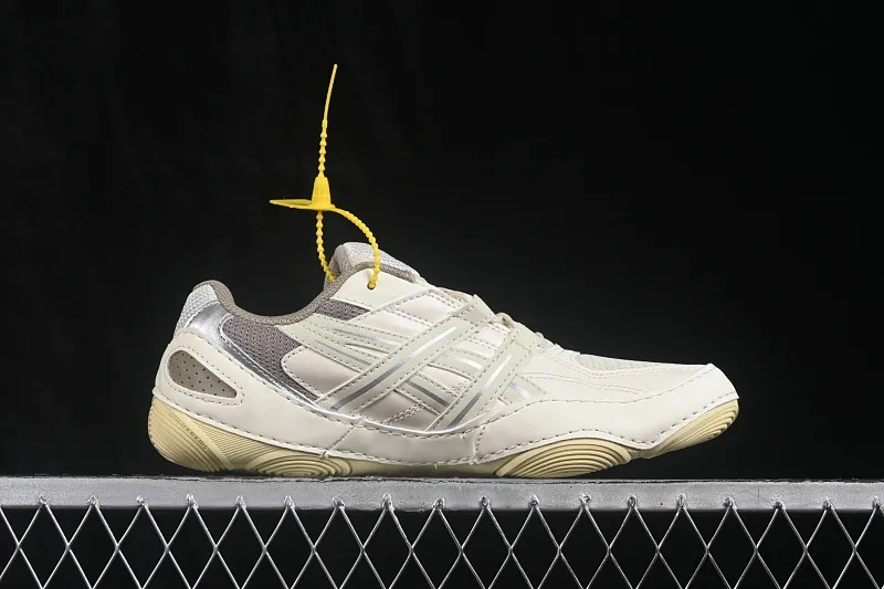 All categories Asics Asics series Asics Hypersync W version Asics Hypersync fashion retro breathable lightweight thin-soled moral training shoes 1203A879-250
